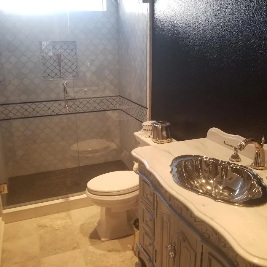 Professional plumbing work and bathroom remodeling in Middleburg Heights